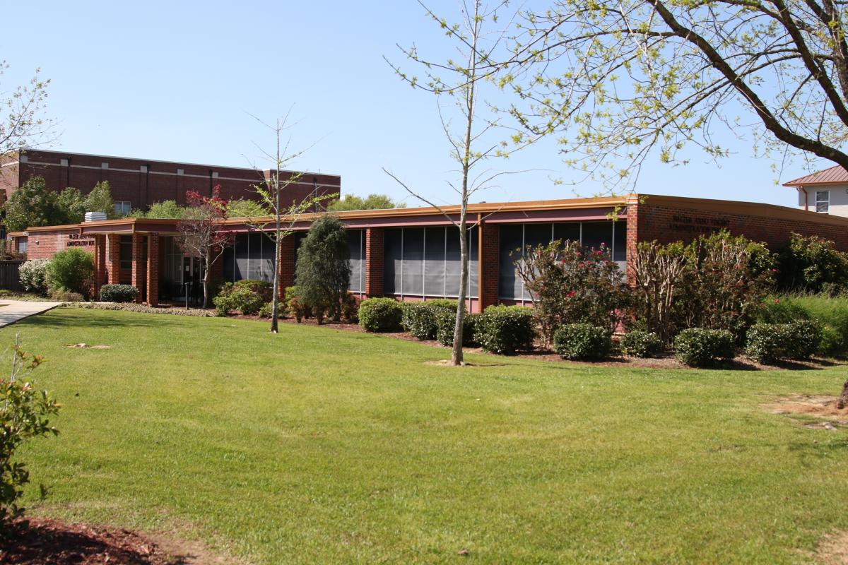 east central community college admin bldg