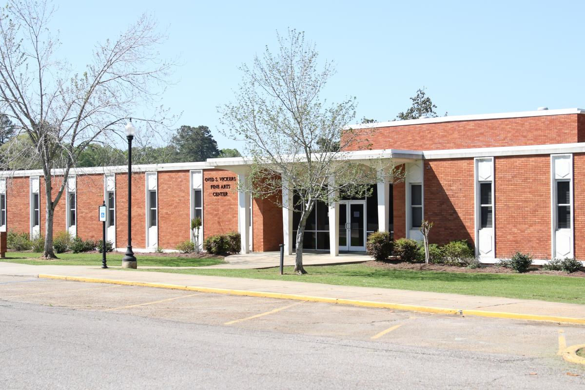 east central community college fine arts bldg