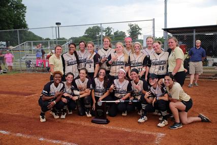 east central community college womens softball team