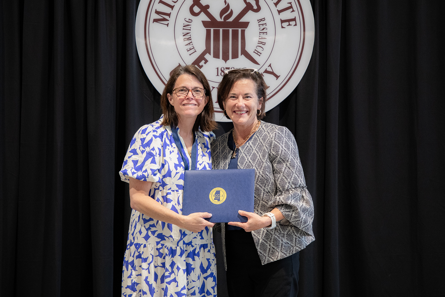 rhonda morrow receiving her certificate